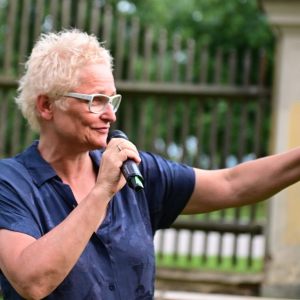 GLATT & VERKEHRT - Musikwerkstatt-Reprisen 19.07.2024 - Offene Bühne und Ausklang im Marillengarten