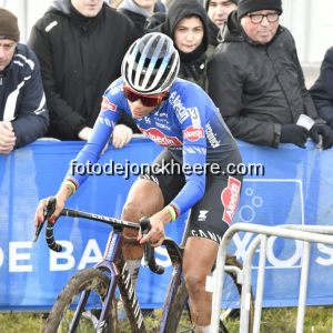Koksijde CX  4-1-2024  Women  223  foto's + Men Elite 250 foto's
