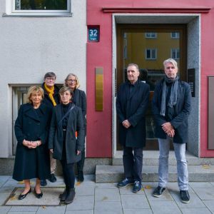 Erinnerungszeichen für Sofie, August, Johanna, Heinz und Lore Levi, Tengstraße 32, 20.10.22